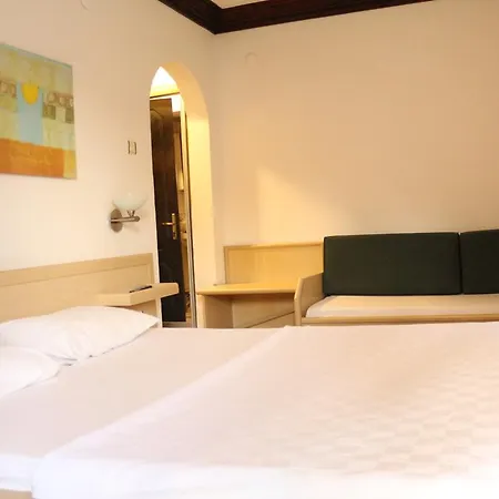 酒店 Erdem 阿奇亚卡