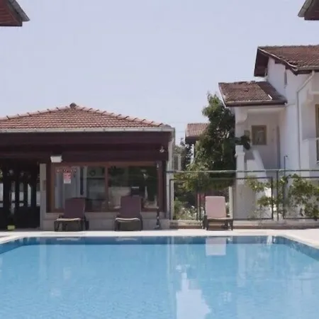 Ξενοδοχείο Erdem 3*